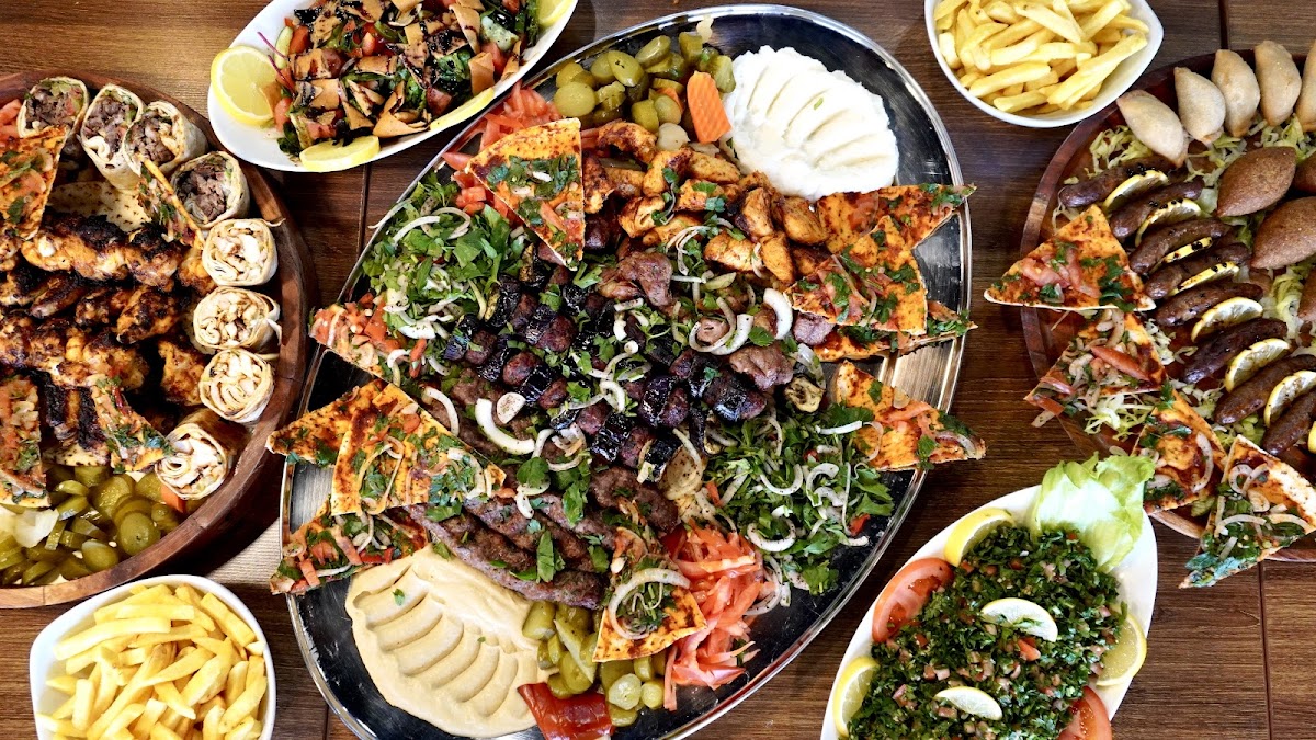 Al Karam House Restaurant Photos 2